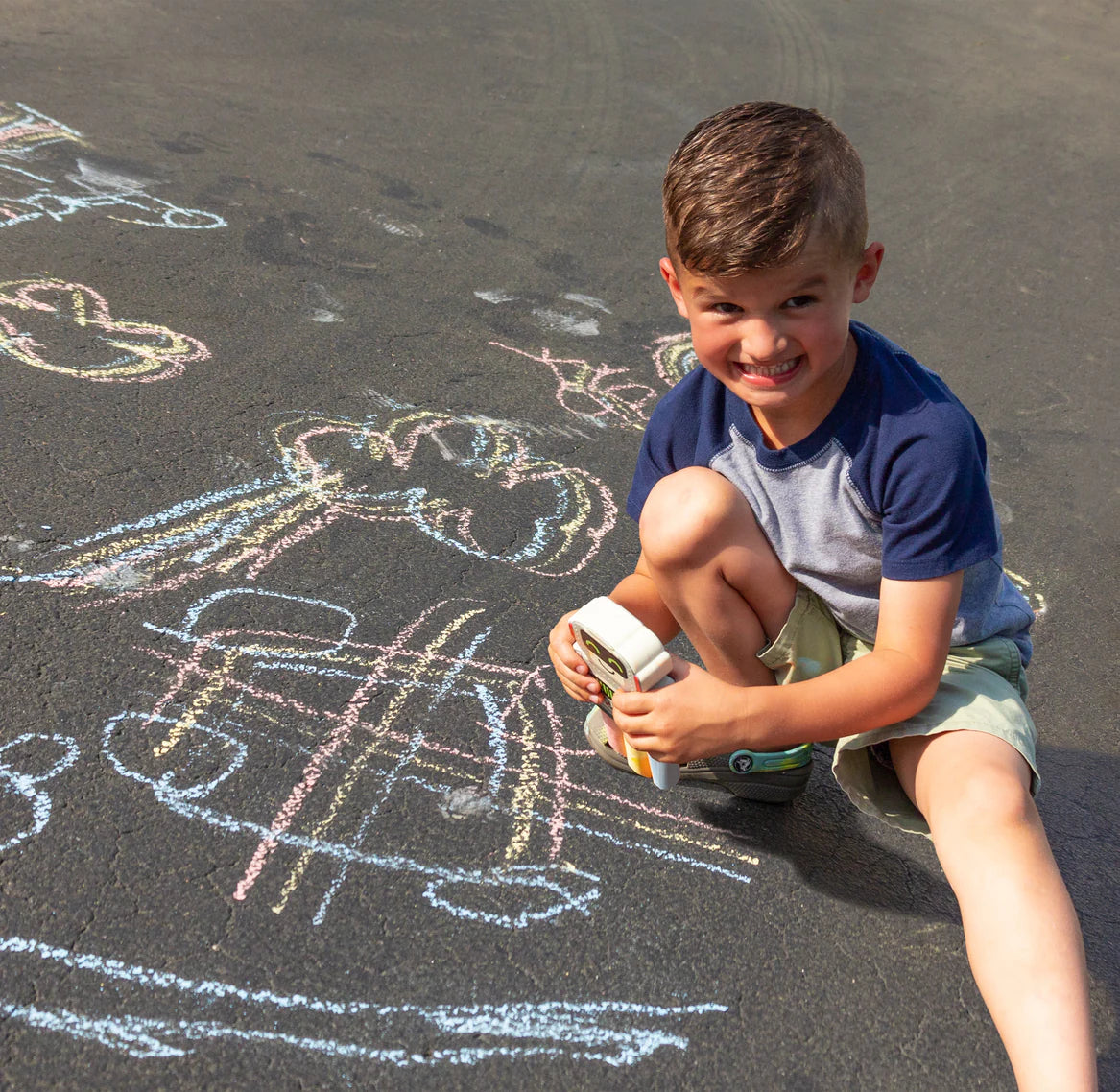 Chalk toy