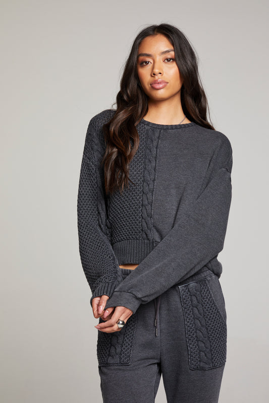 Cable Knit Sweater/SweatShirt