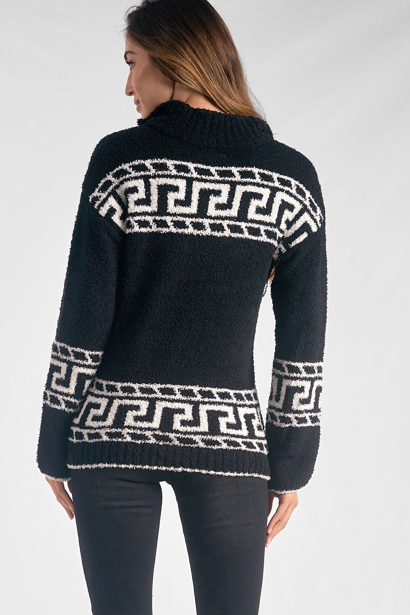 Blk/WHT half zipper sweater